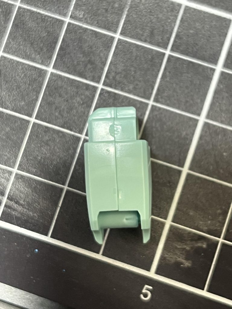 合わせ目は、最初こんな感じでした。