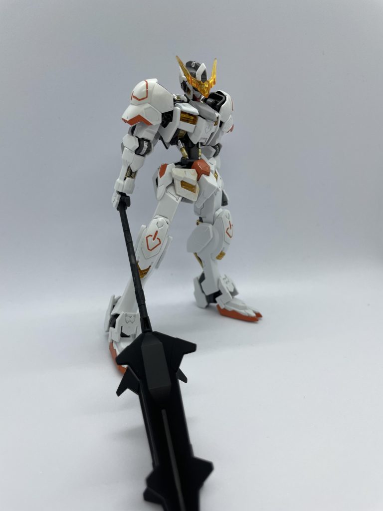 クリアパーツは黄色のみ残してサフ&塗りオレンジ色好きなので筆で塗ってました。