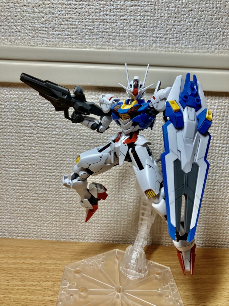 パッケージっぽくポージング