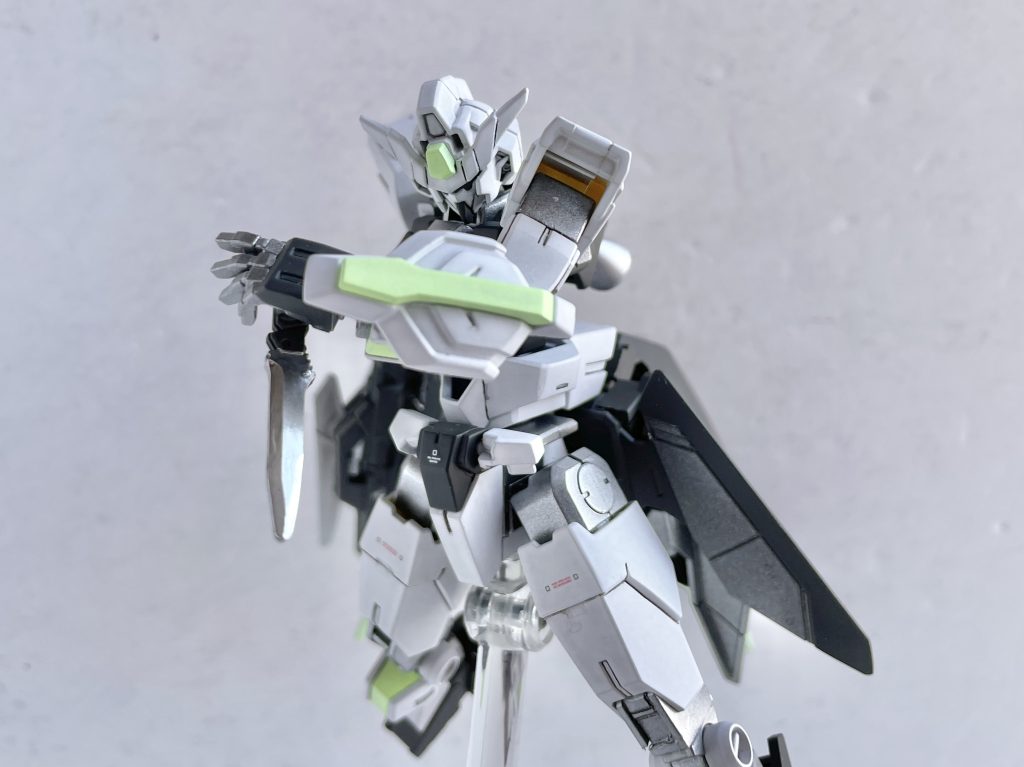 これはEGストライクのナイフ