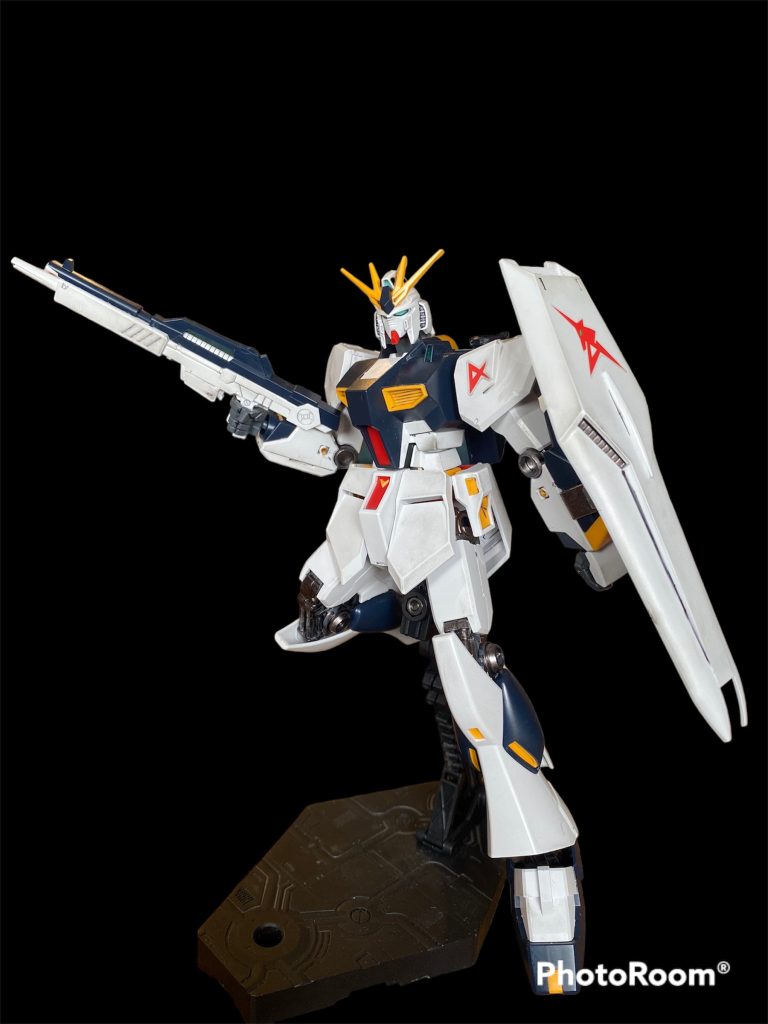 EG νガンダム–2枚目/制作者：@jhonkosu