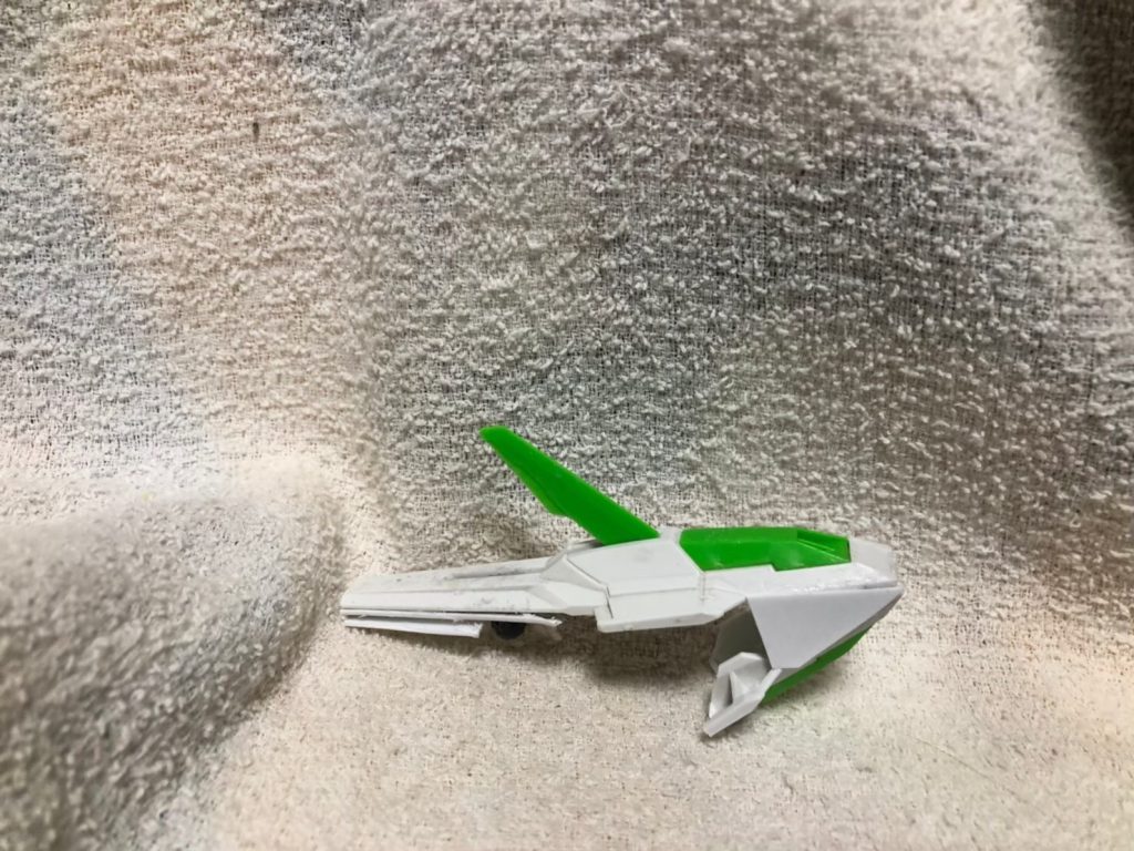 作業工程に入りますが，①メテオホッパーを先端部二つ用意しこのような形にします。