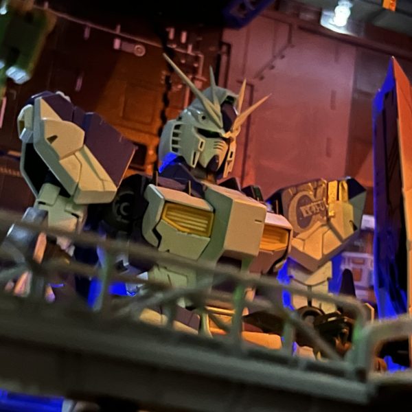 AE & 地球🌏連邦軍EFSF   MS格納庫ジオラマ別ver.