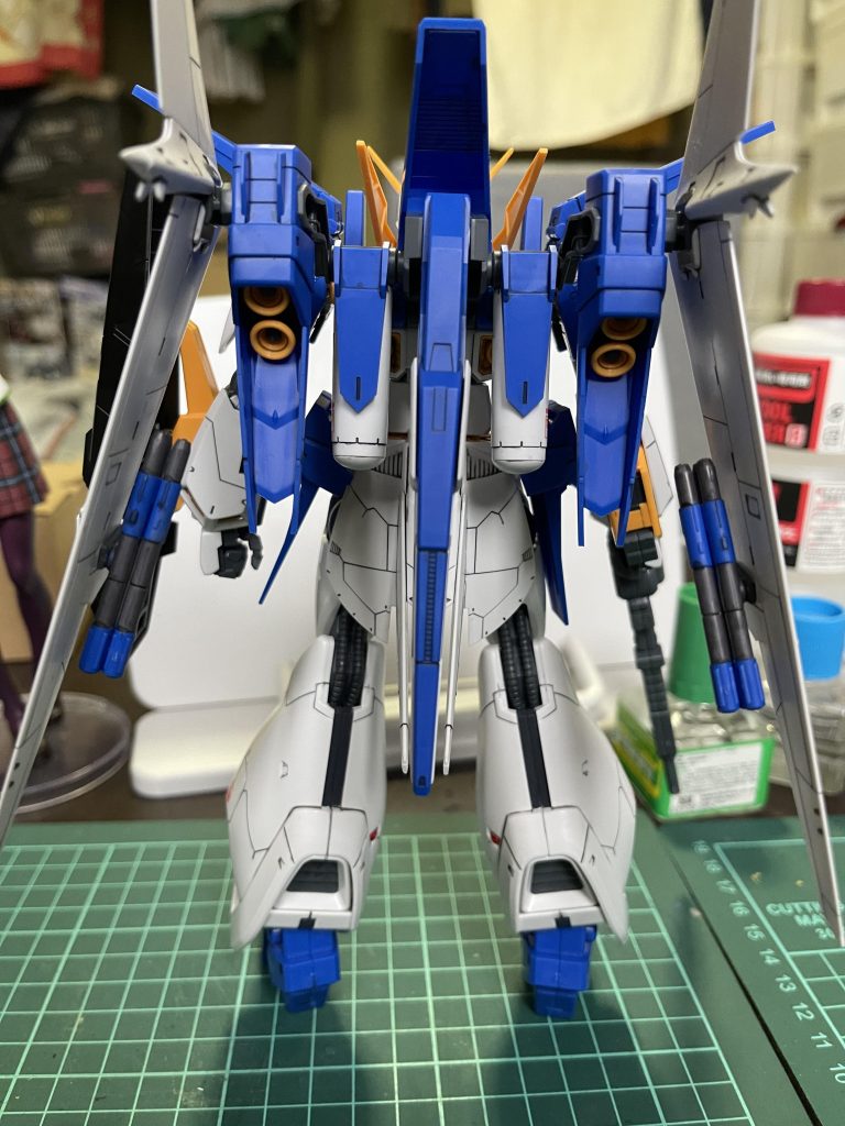 後ろ姿もカッコいい。