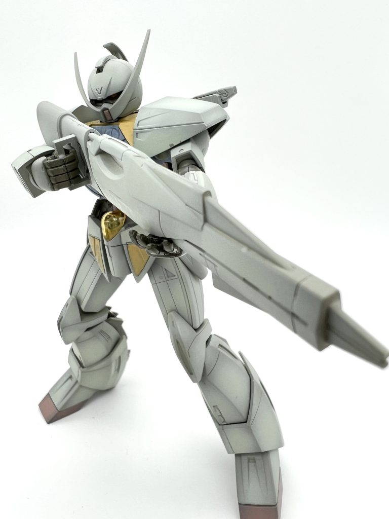 ターンエーといえばこのライフル。数えるくらいしかこの撃ち方はしてませんでしたがツヨツヨ感ありますよね。MGの時もそうでしたが保持が…