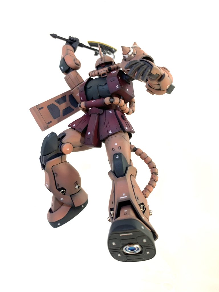 組立説明書のポージングを真似してみました。