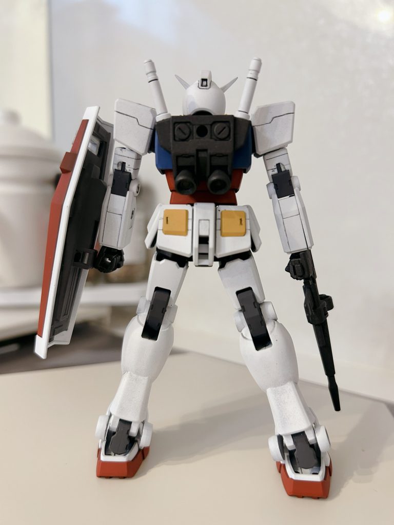 ■製作期間約2ヶ月■開発担当組立て:父親塗装:父親ディテールアップ:父親■塗装メモ白:下地ブラック→G.EXホワイト青:下地ブラック→G.コバルトブルー赤:下地ブラック→C.ハーマンレッド+G.プレミアムレッド黄:下地ブラック→G.黄橙色グレー1:下地ブラック→C.黒鉄色グレー2:G.メカサフヘヴィトップコート:C.スーパースムースクリアつや消し■ディテールメモ筋彫り、マイナスモールドプラ板加工