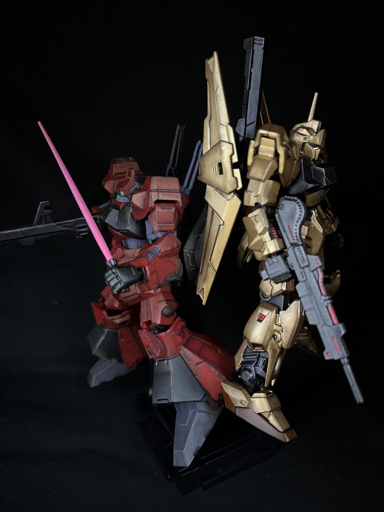 クワトロさんの歴史にも、かつてのライバルの共闘にも見えるツーショット！