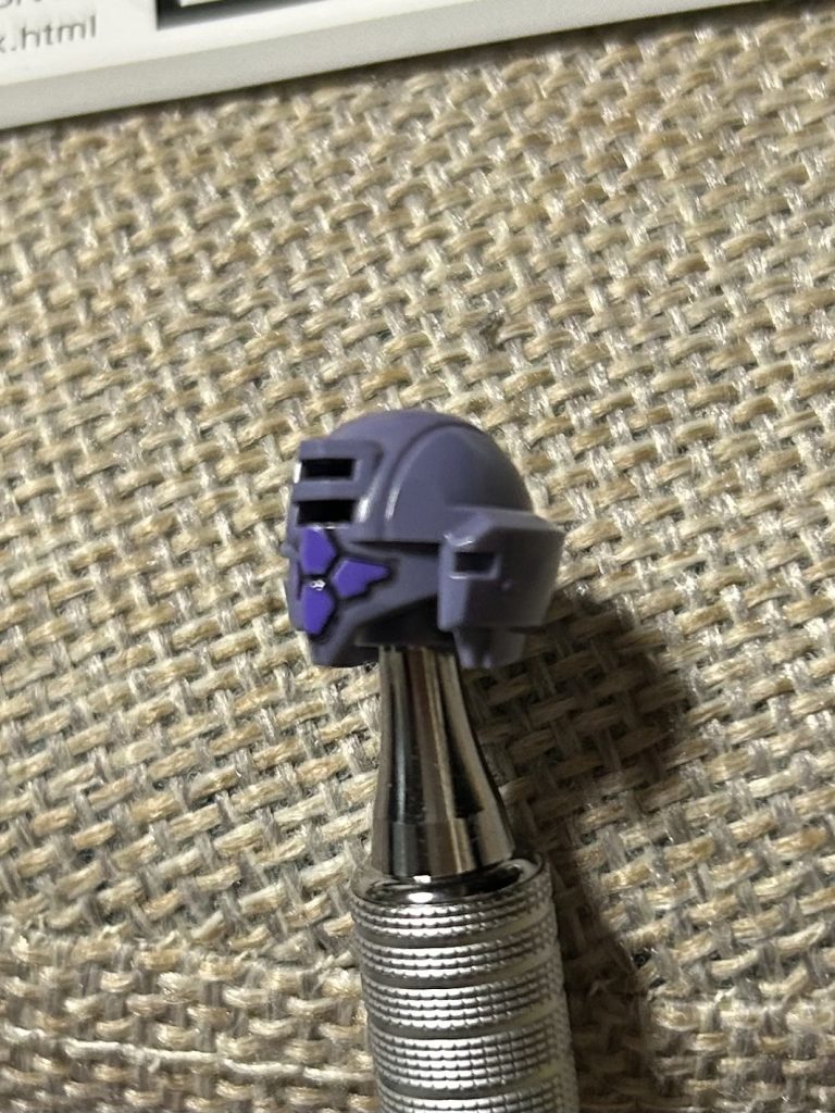 目は塗りました