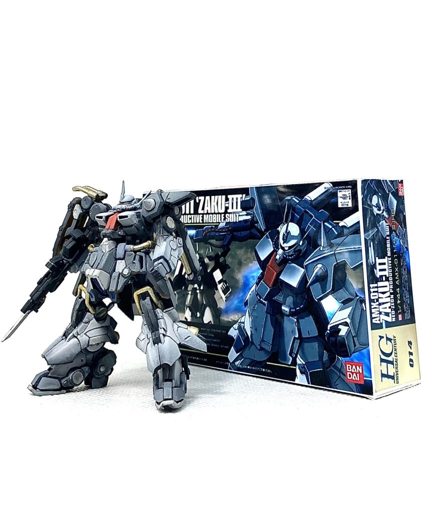 早朝の家電店にガンプラオジサン達が毎日並んでると話題になった去年、お菓子コーナーでアーティファクトを見つけました。