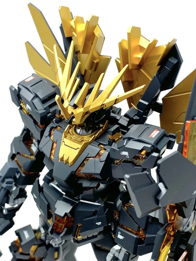 普通のユニコーンガンダムをまだ作ってないので、そっちも作って並べたいですね。