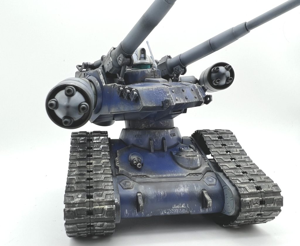 突撃!オリジン版のタンクは激しい動きが格好良かったですよね。