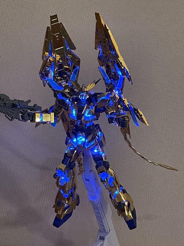 帰ったらデカール貼ります。