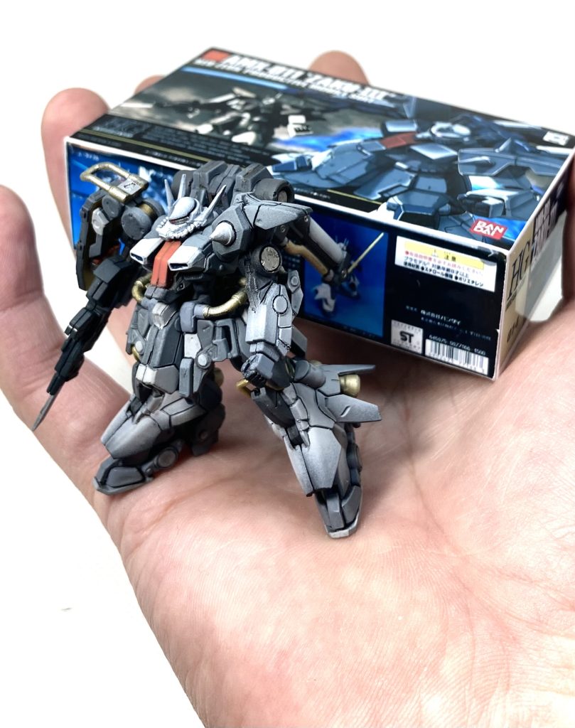 なんかこのままで終わるのもどうかと思い、hguc箱も作成。一緒に飾ってます。