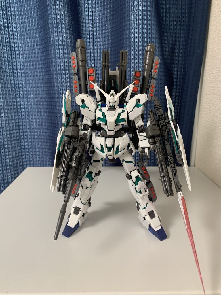 仮組です。この時点で結構かっこいいです。