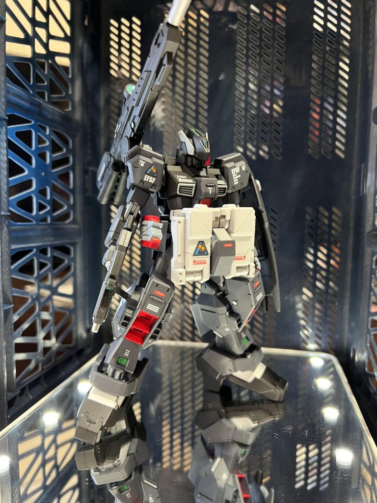 バックパックをFA７号機から移植、中距離支援機の装いで。