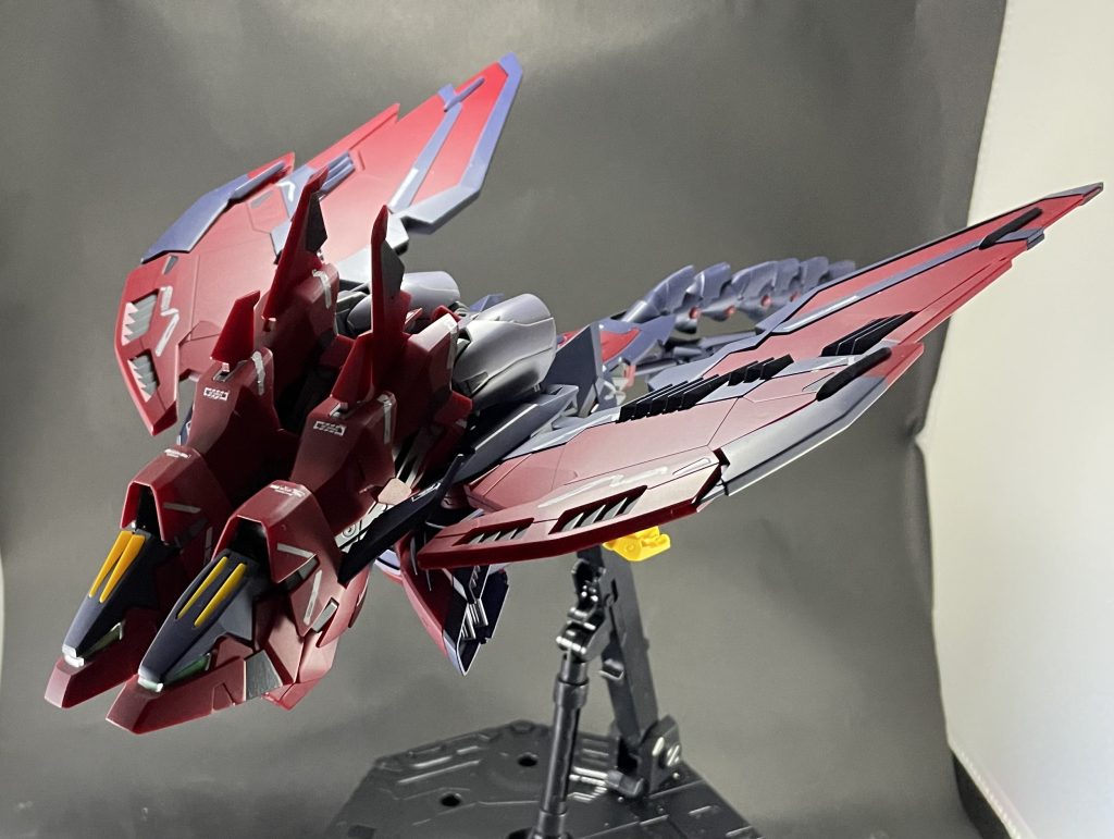 飛行形態に変形！