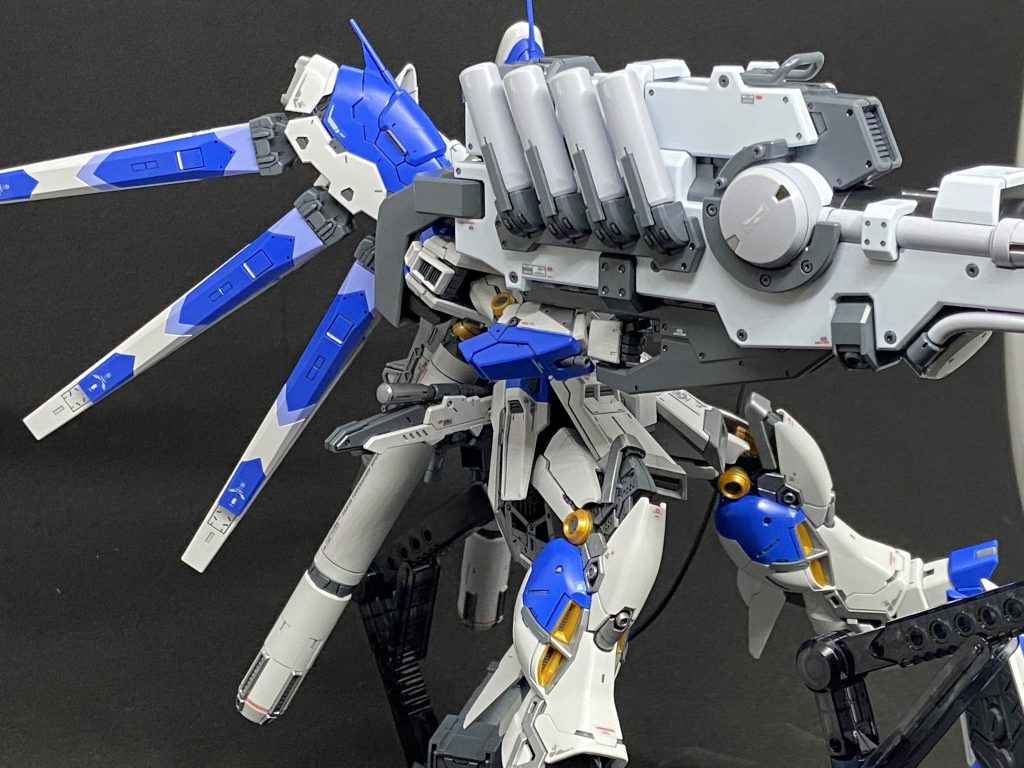 RG Hi-ν＆ハイパーメガバズーカランチャー–3枚目/制作者：ヴィルギニス