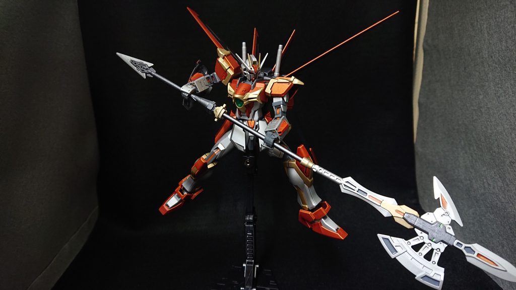 今回のお気に入りポイントは“武装のハルバート”ですなるべく長く物理攻撃ができる武器にしたかったので、いろいろ組み合わせた結果いまの形に落ち着きました塗り分けもいい感じになったと思いますでは、最後までご覧いただきありがとうございました