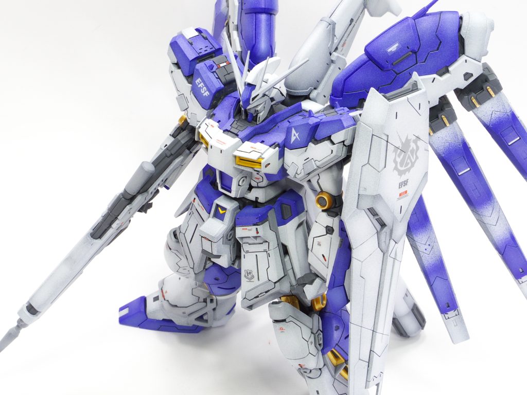 RG Hi-νガンダム–4枚目/制作者：guplafactory
