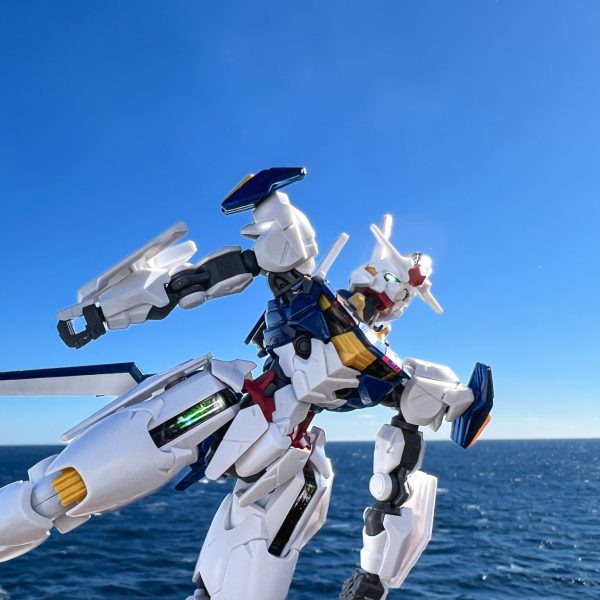 誰にも追いつけないスピードで地面蹴り上げソラを舞う