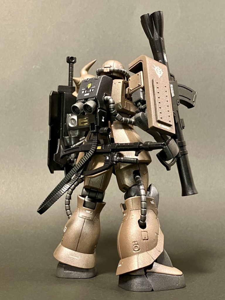 ザクⅡ（山岳戦部隊）–3枚目/制作者：PIYOSUKE