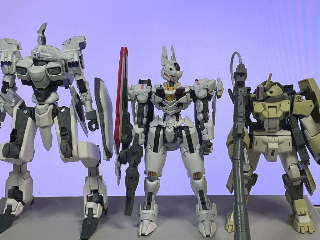 追記。実際並ぶと大分デカいな?