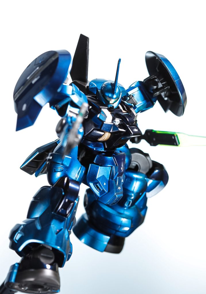 箱絵のポーズ。