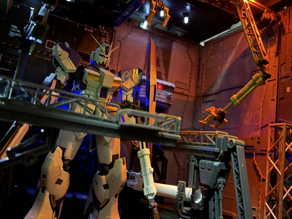 AE & 地球🌏連邦軍EFSF   MS格納庫ジオラマ別ver.–8枚目/制作者：SINANJU