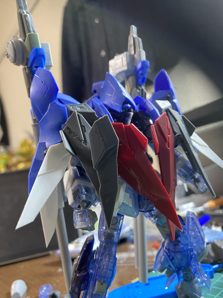 塗装前、フードはアルスアースリィとダブルリベイクライフルで作りました。 