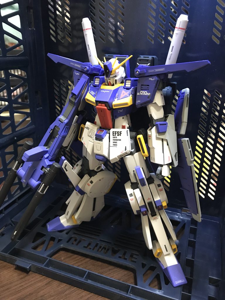 ZZガンダム アムロ機–9枚目/制作者：真樹京介