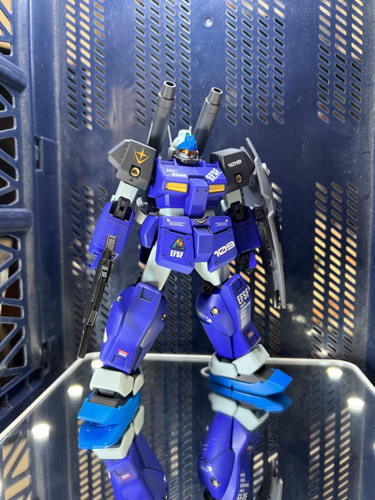 ブルーバイオレットで部分塗装