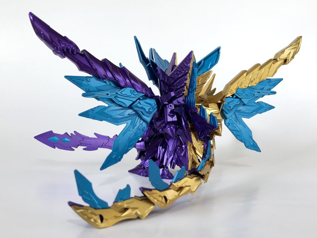 尻尾を1部分割して少し横に向けれるようにしています