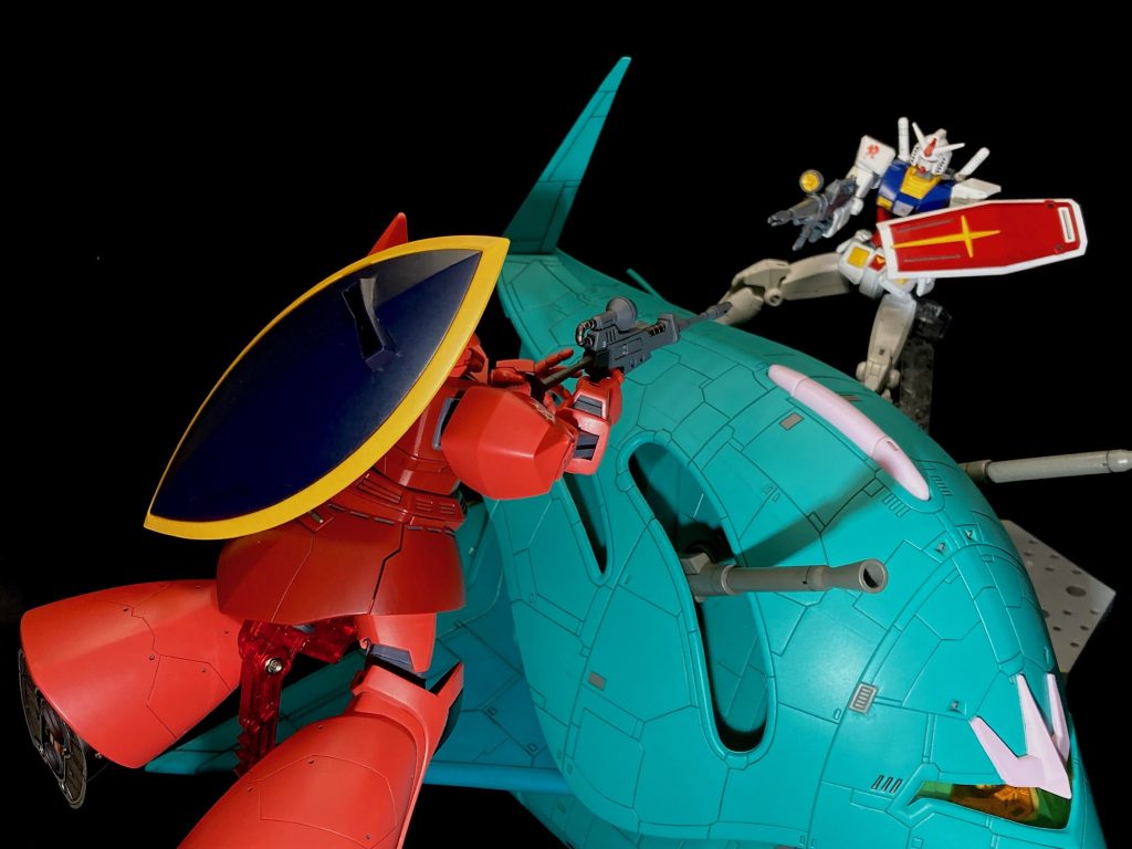 ララァ!奴との戯言はやめろ!!