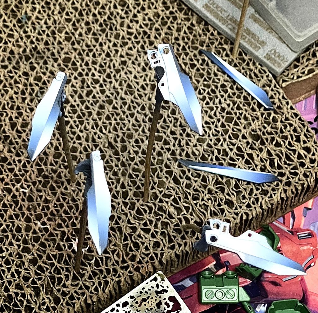 これで、何もかも終わりだ。任務、完了！–3枚目/制作者：Charsi115