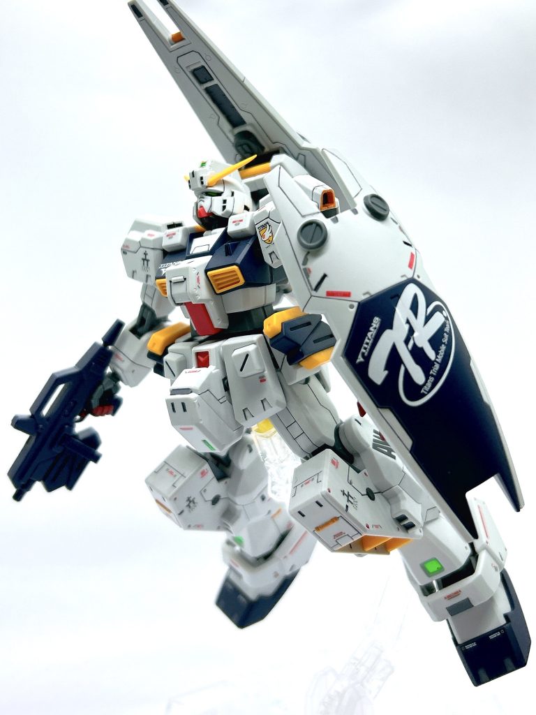 最後まで見ていただいてありがとうございました🙇リゼルに続いて自分のやりたかった事が再現出来ていい作品に仕上がりました😆AOZシリーズの機体が好きなので次はサイコブレードカスタムでも作りましょうかね🫣笑