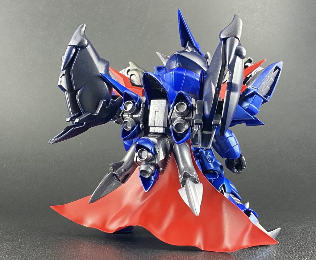 トーリスリッターのプロペラントタンクを、短縮したスペドラさんの尻尾で見立ててみました。