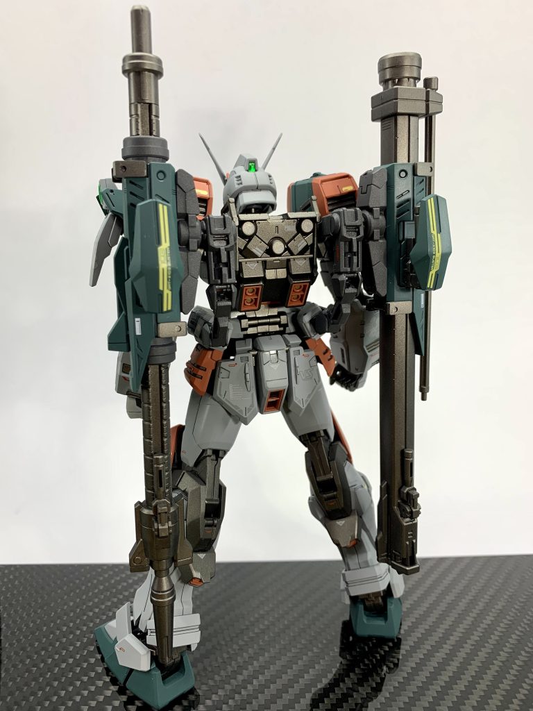 バックショットせっかくこんな長物が２本もあるので構えさせてあげたいのですが、全てのパーツが色替えされているのでハゲを恐れていつもの素立ちです…