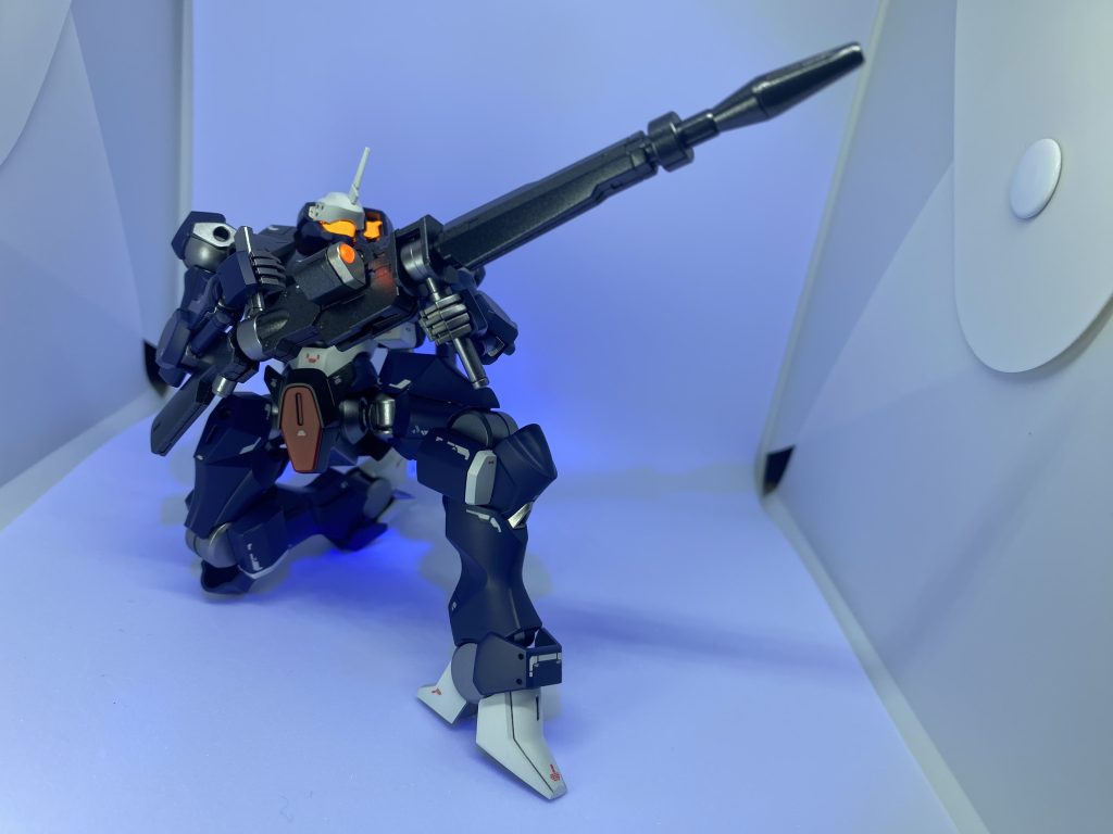 デミトレーナー用拡張パーツセットから後のファラクトに繋がるイメージでライフルを拝借しました。