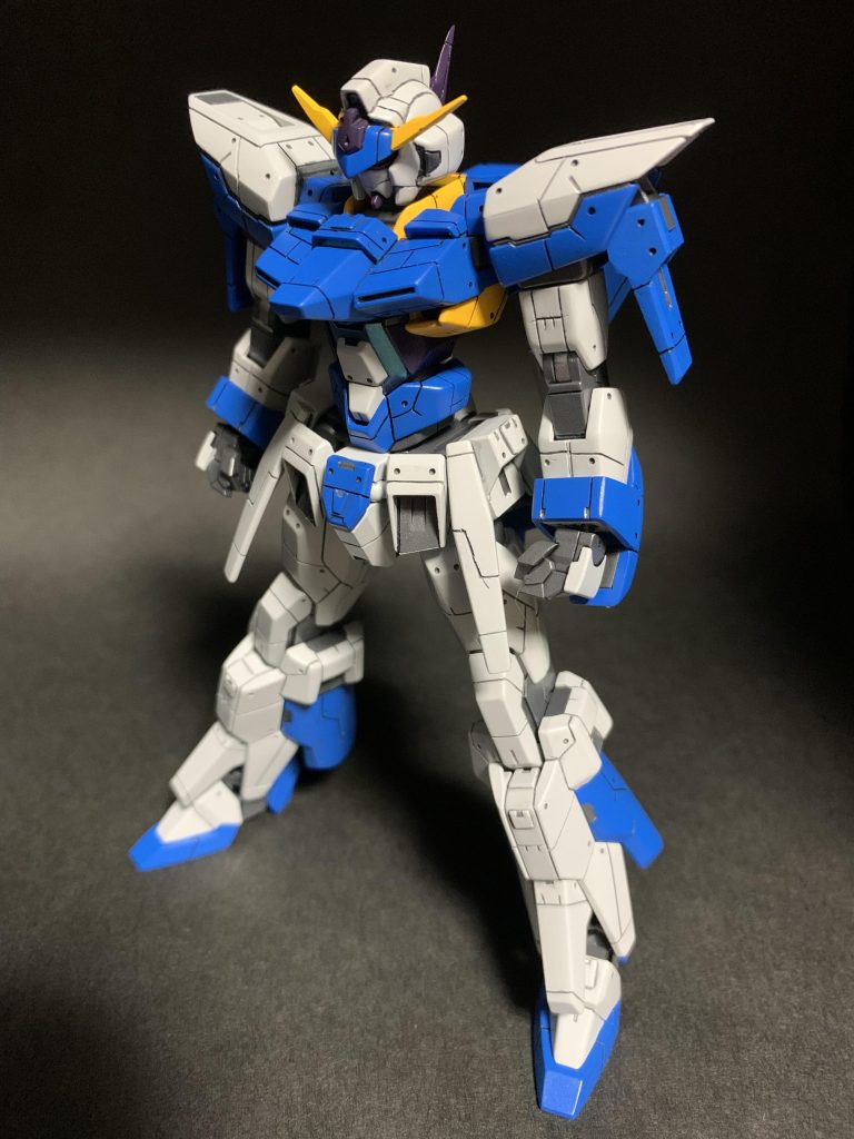 デカールを貼る前です。