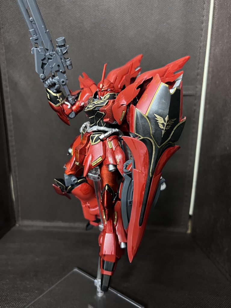 キメポーズ笑 やはりシナンジュは素が至高