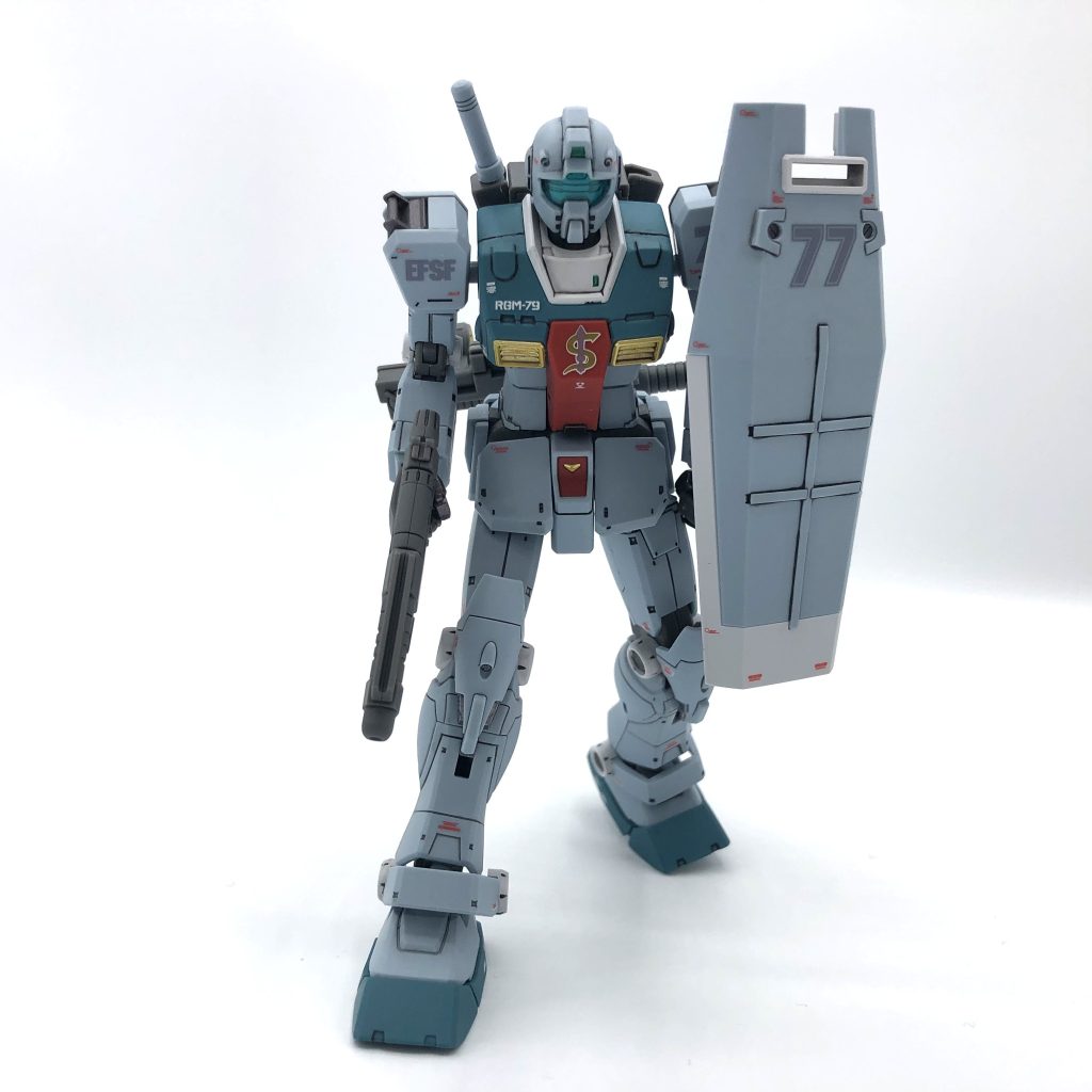 GM スレッガー機が現れた！！▶たたかう   どうぐをつかう   にげる