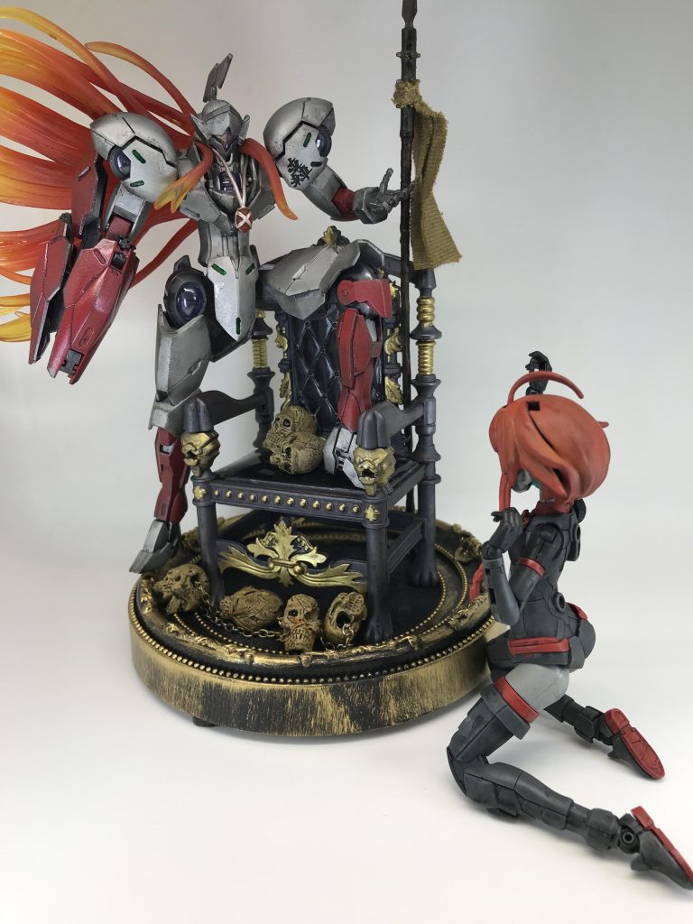 クイーン「私の玉座返してよ〜!!」将軍「今撮影中ですので…tamamaさんに後日また作製してもらって下さい…」クイーン「今返せ!!」