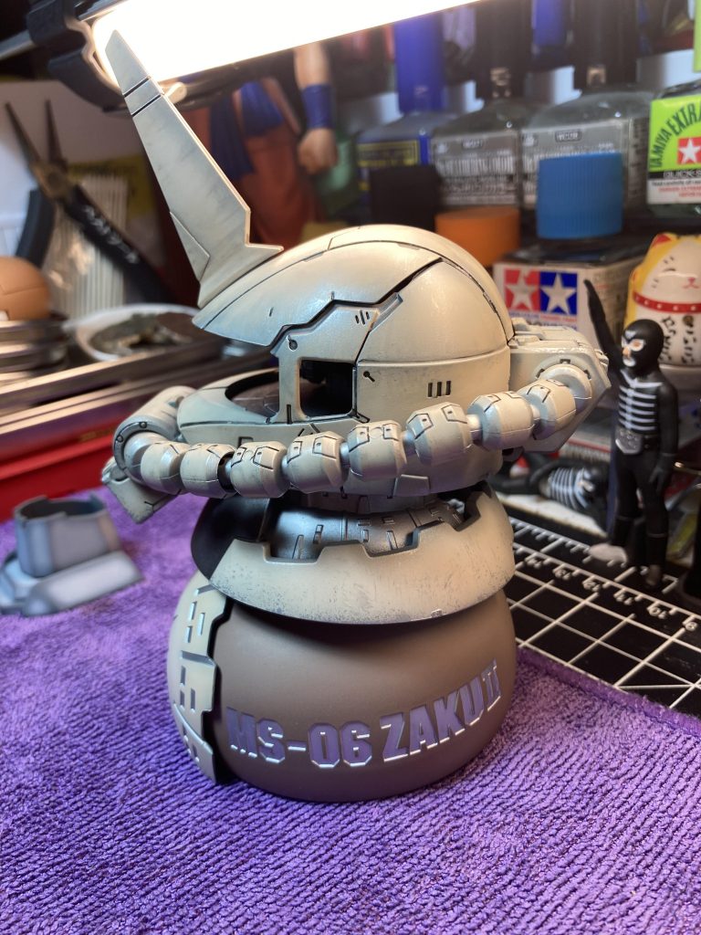 MS-06 ZAKU 2–4枚目/制作者：Kenny Kwan