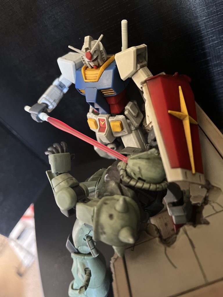 ガンダムのウェザリングが全然目立たない💦