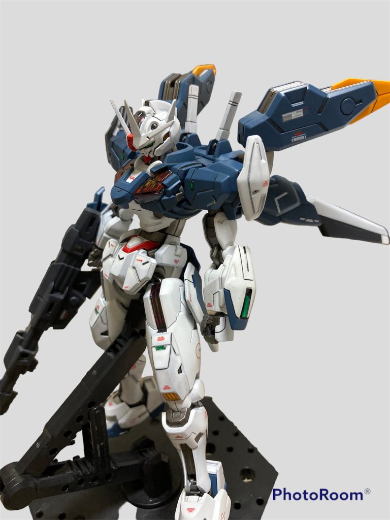 エスカッション装備してしました