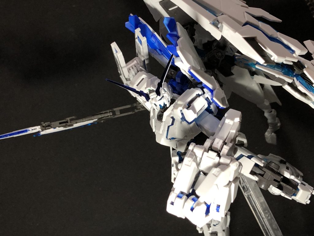 ハイパー・ビーム・ジャベリンを使った斬撃攻撃