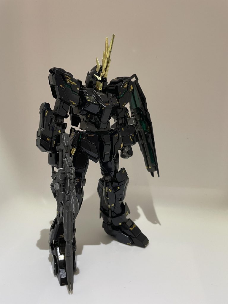 アームドアーマー類は無いのでユニコーンと同じ武装です。