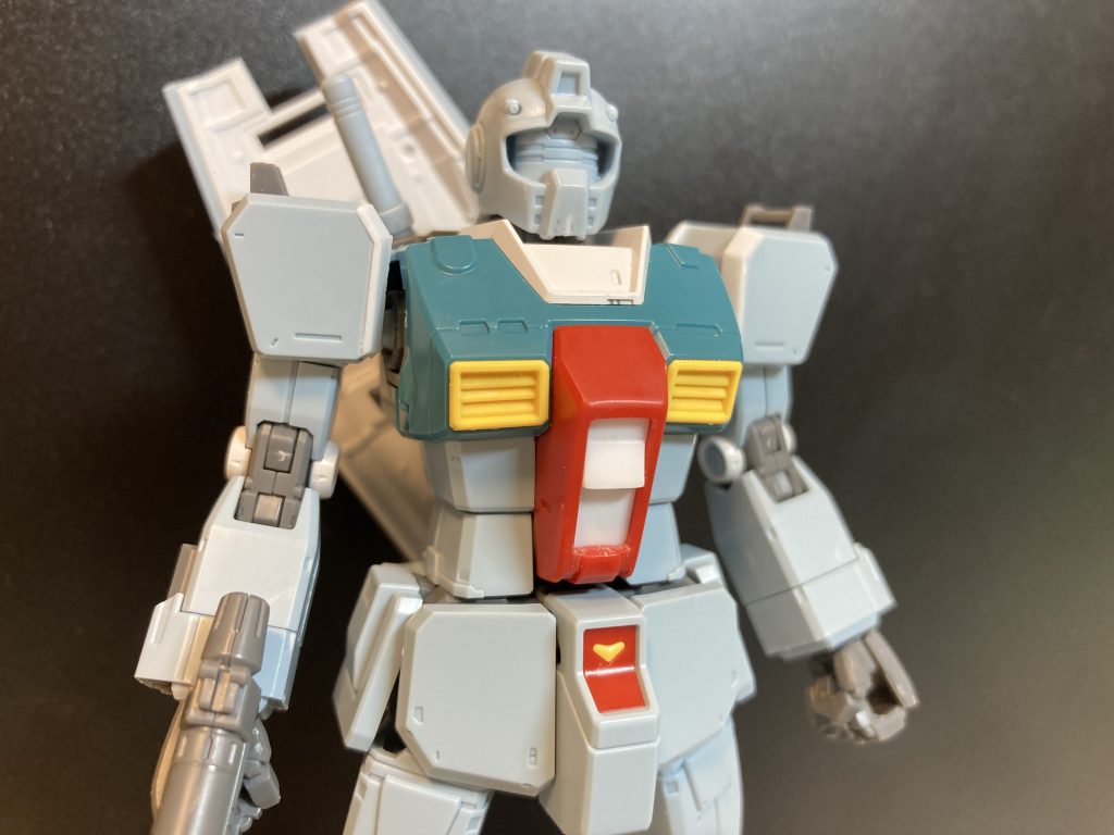 改造箇所はこんな感じです。後々調べたらスレッガー機と一般機は頭部に違いがあったらしくて、正確な一般機ジムにはなって無いようです笑ご覧頂きありがとうございました。