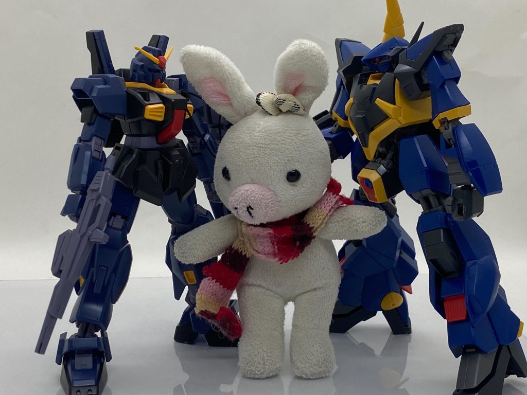 最後は似た色のバーザムとスリーショット♪(*^^)o∀*∀o(^^*)♪